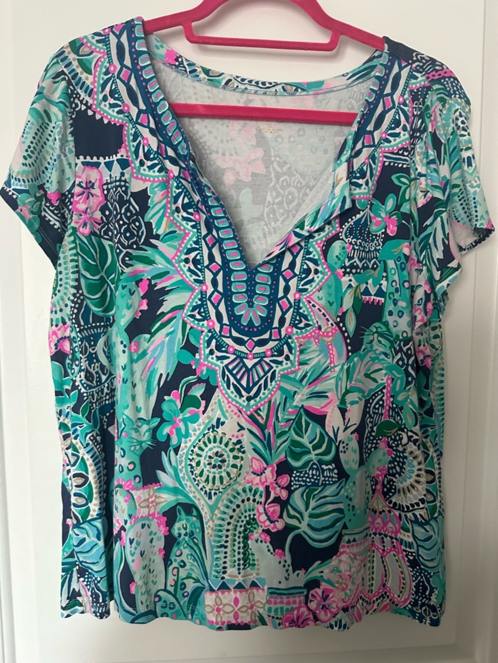 Lilly Pulitzer Floral V-Neck Tunic in Navy, Teal & Pink
